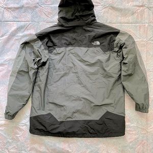 Men’s Large The North Face Hyvent Ski/ Snow Jacket Coat